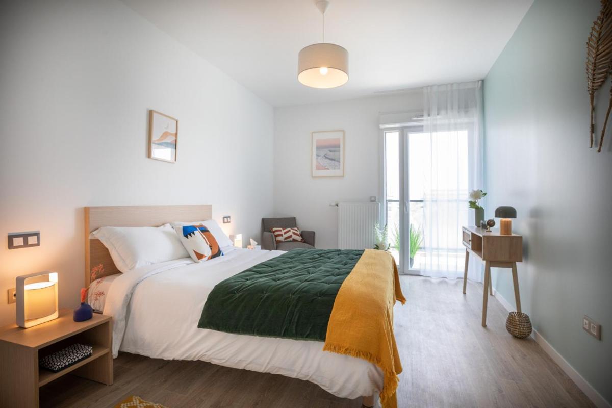 Aparthotel Oh Activ Cergy Esterno foto